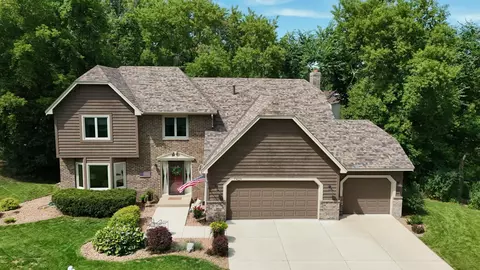 7429 Upper 136th St W, Apple Valley, MN 55124