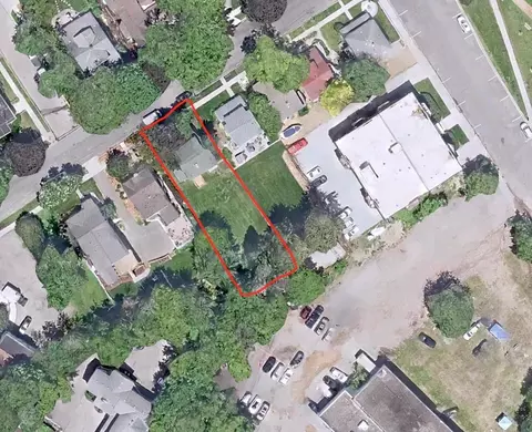 View/Area - 35 Center St, Excelsior, MN 55331 photo 1 of 6