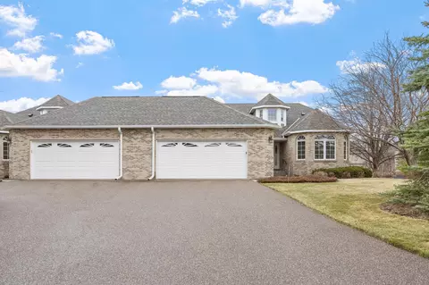 3635 Zanzibar Ln N, Plymouth, MN 55446
