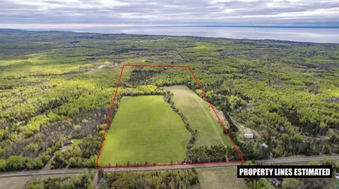 63 Nn Homestead Rd, Duluth, MN 55804