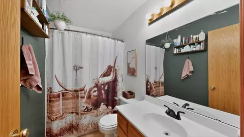 Bath - 100 Capelle St, Spring Valley, MN 55975 photo 1 of 3