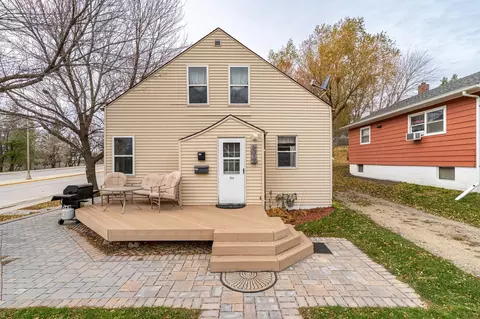 601 N Front St, Crookston, MN 56716