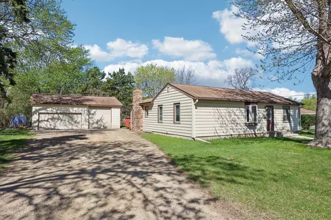 9000 Park Ave S, Bloomington, MN 55420