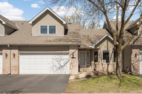 1104 Trenton Cir N, Plymouth, MN 55441