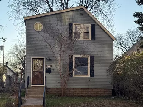 2222 California St NE, Minneapolis, MN 55418