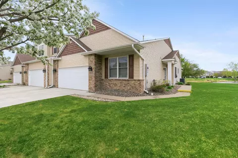 11116 Goodhue St NE, Blaine, MN 55449