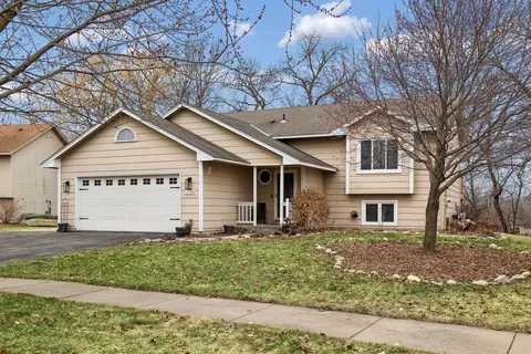17194 Toronto Ave SE, Prior Lake, MN 55372