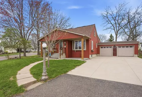 216 Lake St, Amery, WI 54001