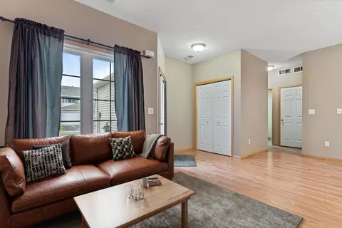 1520 Praha St SE, New Prague, MN 56071