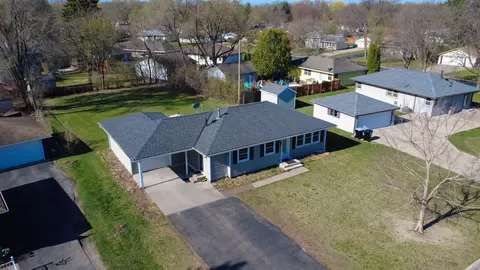 2924 116th Ave NW, Coon Rapids, MN 55433