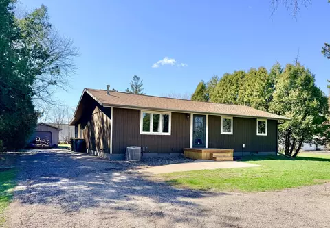 102 Rotterdam Ave, Hollandale, MN 56045