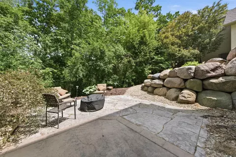 Exterior - 3489 Wolfberry Ct, Eagan, MN 55123 photo 3 of 12