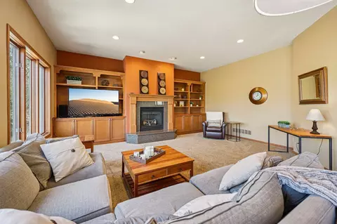Living - 3489 Wolfberry Ct, Eagan, MN 55123 photo 2 of 6