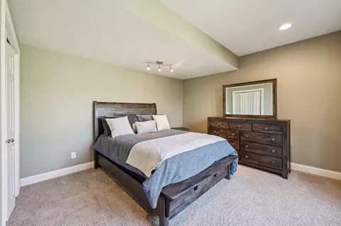 Bedroom - 3489 Wolfberry Ct, Eagan, MN 55123 photo 6 of 7