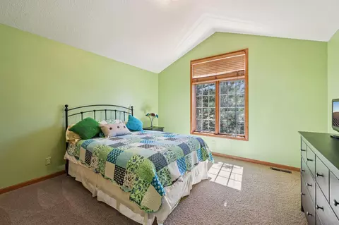 Bedroom - 3489 Wolfberry Ct, Eagan, MN 55123 photo 5 of 7