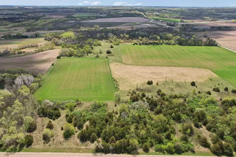 Part Nw1/4 Of Sw1/4 Acres Located In Section 23, Jordan, MN 55352