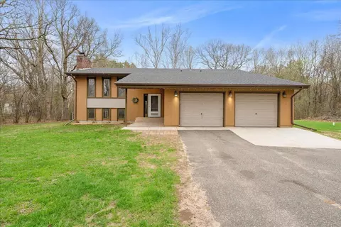 4605 Echo Ln, Stacy, MN 55079