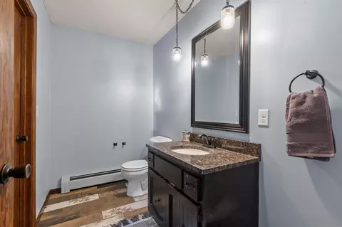 Bath - 4605 Echo Ln, Stacy, MN 55079 photo 5 of 5