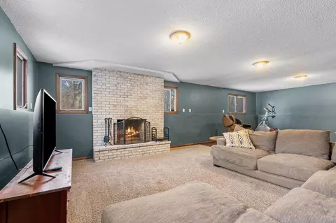 Living - 4605 Echo Ln, Stacy, MN 55079 photo 6 of 8