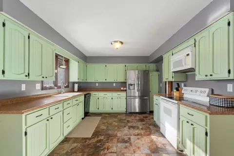 Kitchen - 4605 Echo Ln, Stacy, MN 55079 photo 1 of 4
