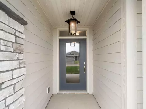17721 Everest Ave, Lakeville, MN 55044