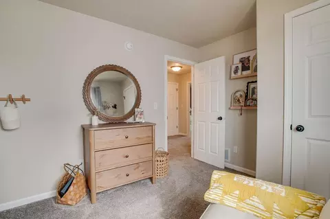 Bedroom - 507 7th St E, Horace, ND 58047 photo 5 of 10