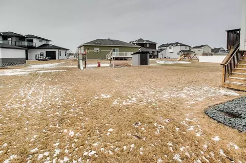 Exterior - 507 7th St E, Horace, ND 58047 photo 7 of 10