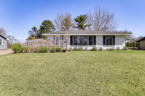 1249 Gary Dr, Saint Paul Park, MN 55071