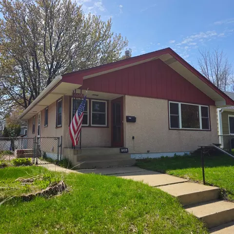 1246 Hewitt Ave, Saint Paul, MN 55104