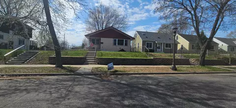 1246 Hewitt Ave, Saint Paul, MN 55104