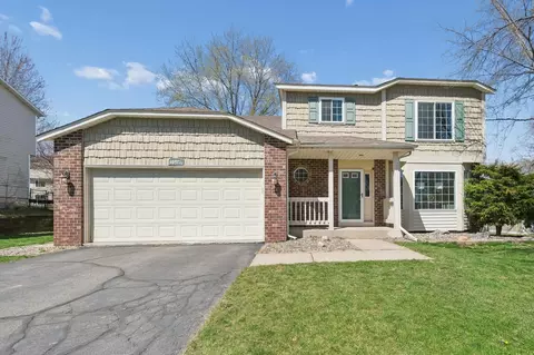 16427 Hyland Ave, Lakeville, MN 55044