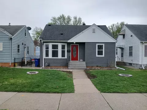 1822 Nevada Ave E, Saint Paul, MN 55119