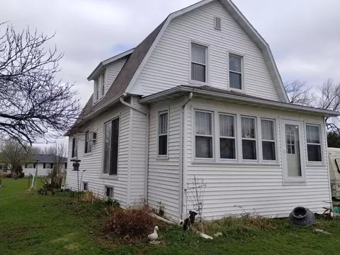 500 Highland St, West Concord, MN 55985