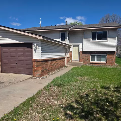 5702 84 12 Ave N, Brooklyn Park, MN 55443