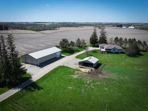 33303 County Road 29, Peterson, MN 55962