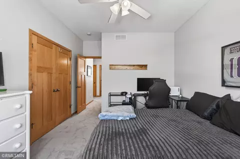 959 Vine Cir, Jordan, MN 55352 photo 29