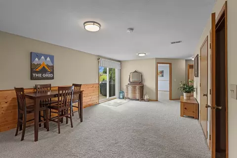Dining - 7018 Eagle Trl, Centerville, MN 55038 photo 6 of 6