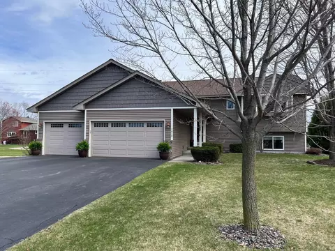 7018 Eagle Trl, Centerville, MN 55038