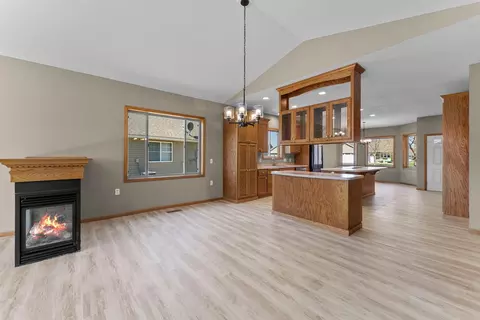 Living - 573 Taft Loop S, Cambridge, MN 55008 photo 5 of 8