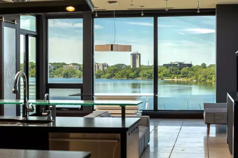 1805 W Lake St #502, Minneapolis, MN 55408