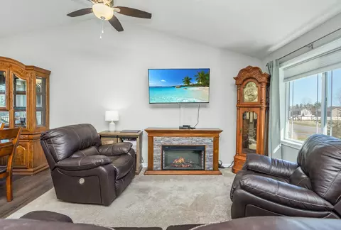 Living - 9090 Wolves St, Brainerd, MN 56401 photo 1 of 6