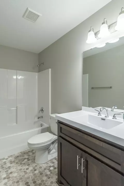 Bath - 9090 Wolves St, Brainerd, MN 56401 photo 2 of 5