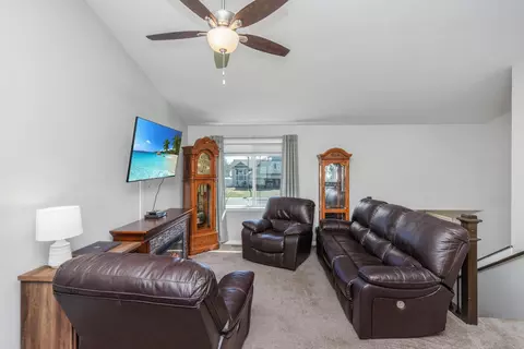 Living - 9090 Wolves St, Brainerd, MN 56401 photo 2 of 6