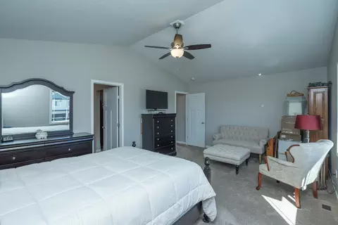 Bedroom - 9090 Wolves St, Brainerd, MN 56401 photo 4 of 8
