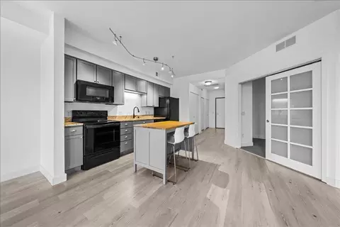 4500 Chicago Ave S #210, Minneapolis, MN 55407