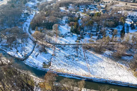 View/Area - 303 24th St NW, Austin, MN 55912 photo 2 of 5
