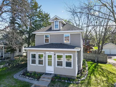 304 2nd St N, Delano, MN 55328