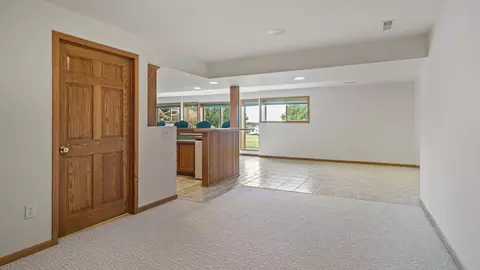 Living - e5110 Interlachen Boulevard, Eleva, WI 54738 photo 13 of 22