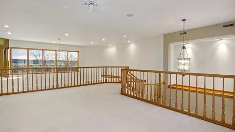 Living - e5110 Interlachen Boulevard, Eleva, WI 54738 photo 10 of 22