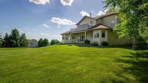 Exterior - e5110 Interlachen Boulevard, Eleva, WI 54738 photo 9 of 15